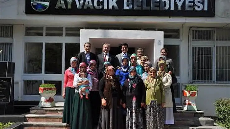 Ayvacık Galip Öztürk Mikrofinans Şubesi İhtiyaç Sahiplerine Umut Olmaya Başladı