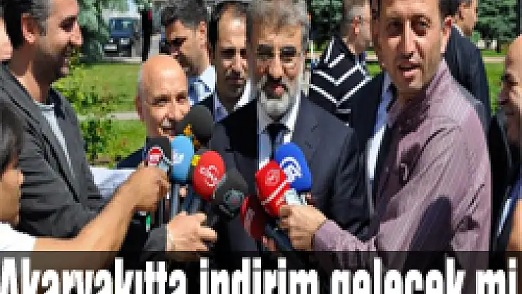 Akaryakıtta indirim gelecek mi?
