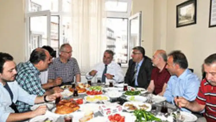 Seyyar satıcılar tek merkezde satış yapacak