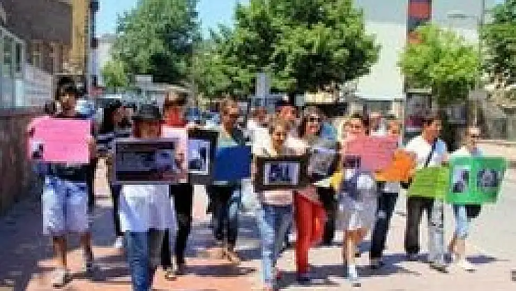 Hayvan severler tepkili