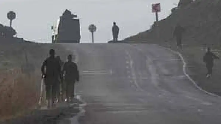 Hakkari'de Çatışma: 1 Şehit, 3 Yaralı