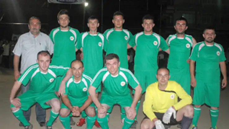 Yarı Final'de heyecanı büyüledi