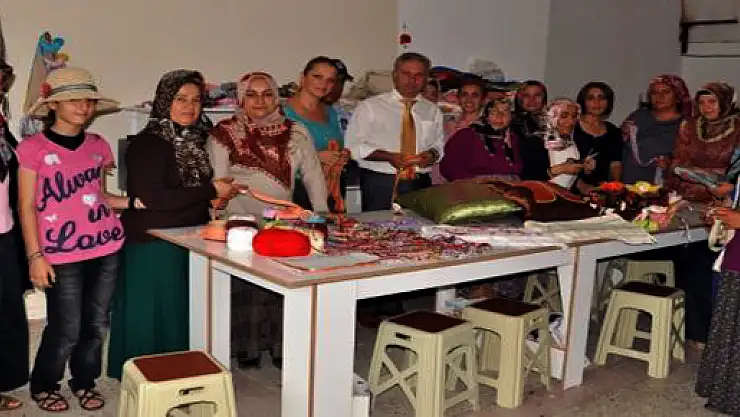 Ayvacık'ta el sanatları kursu turizme kazandırılıyor