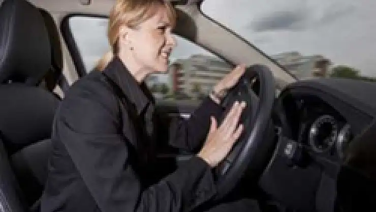 Gereksiz kornaya 72 lira ceza