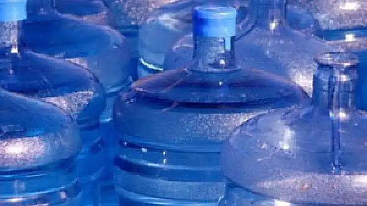 Bakanlık damacana skandalında çareyi buldu