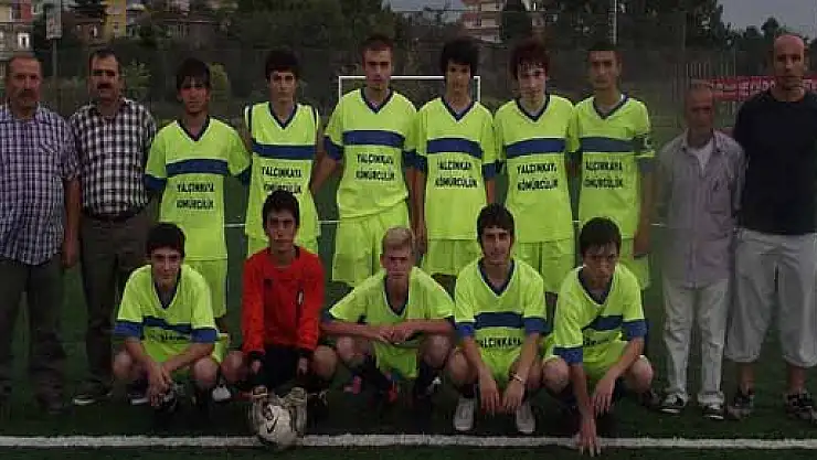 BEYYENİCESPOR LİGE HAZIRLANIYOR