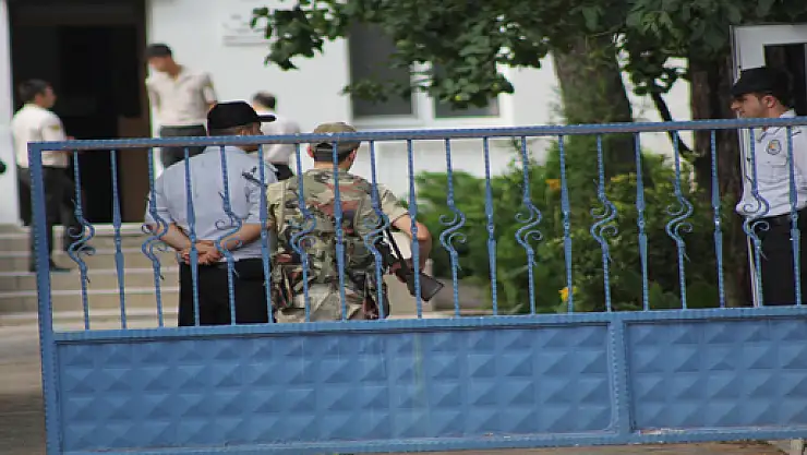 Artık Askerlik Şubesi özel güvenliğe emanet