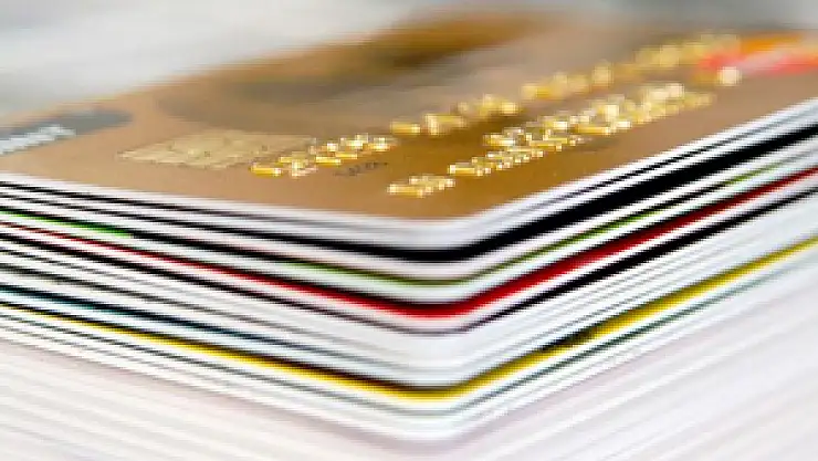 Bankacılardan 'kart aidatı' açıklaması