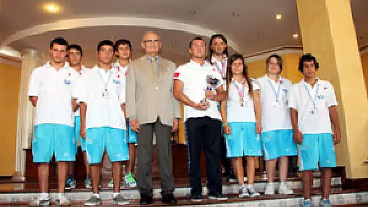 Yılmaz'dan Türkiye 2.Si Sukay'a Altın