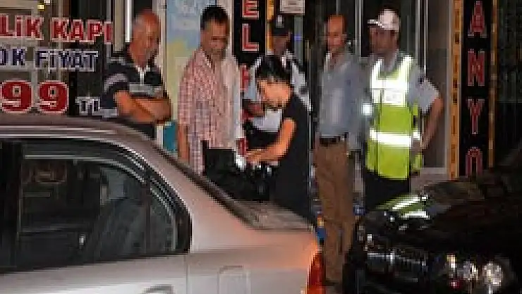 Şüpheli Çanta Polisi Alarma Geçirdi