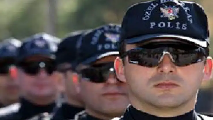 2830 polis alınacak