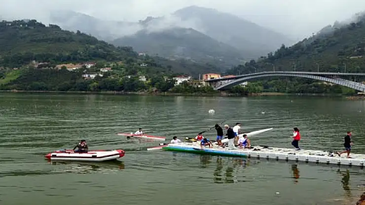 Ayvacık'ta Kano Yarışları