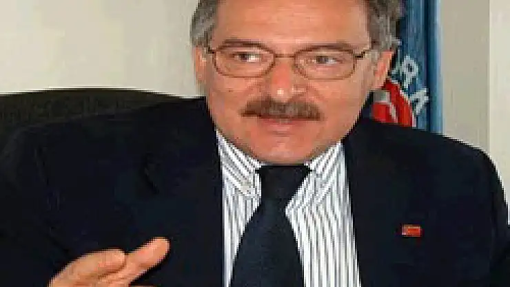 Koç, 'Uyarıyoruz, Türkiye örtülü kuşatma altındadır'