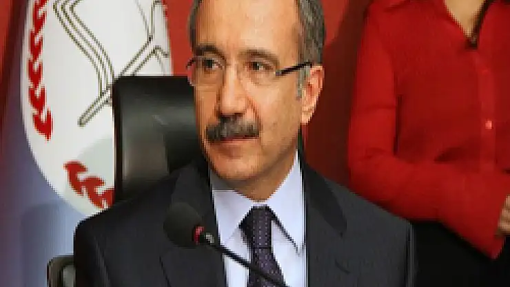 Bakan Dinçer'den dershane açıklaması