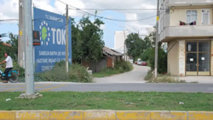 Yeni Hastanenin Yol Sorunu 