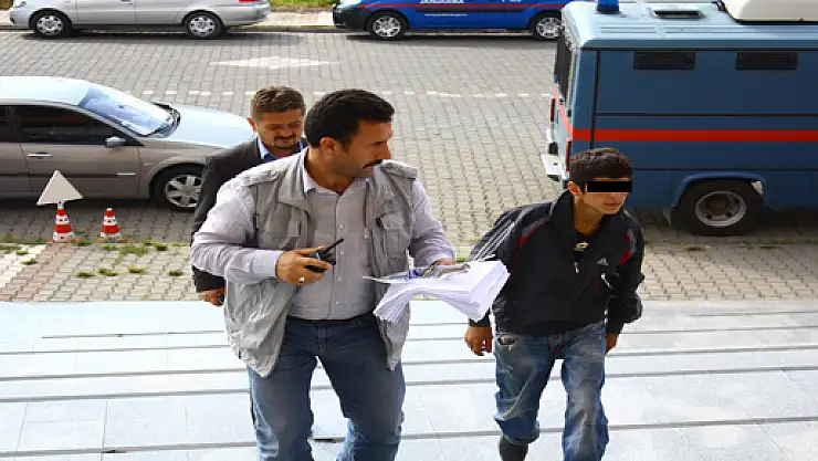 Oto faresi yakalandı