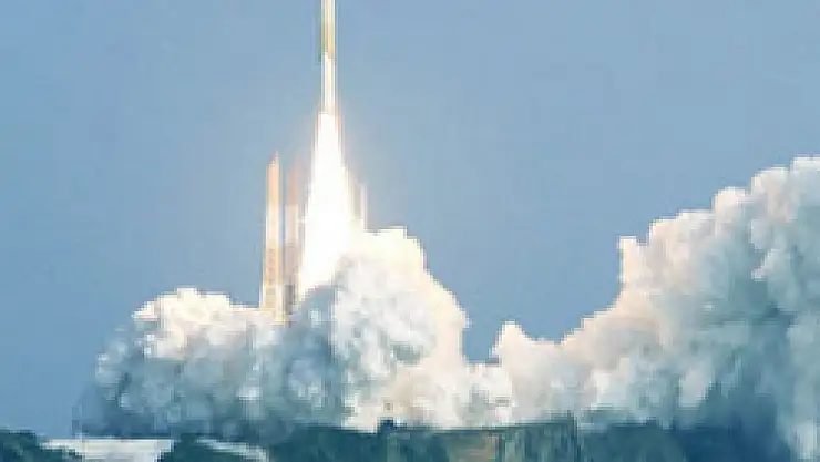 Türkiye kendi füzesini fırlatacak