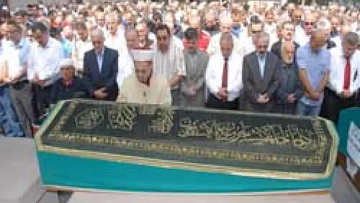 Halk Ozanı Aşık Kemali Bülbül Toprağa Verildi 