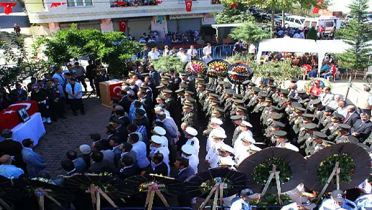 Samsun bir şehidini daha acı ve gözyaşı içinde uğurladı