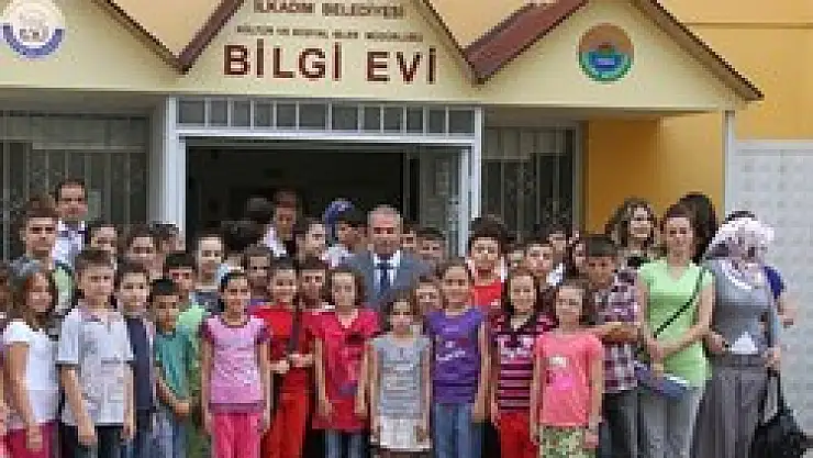  'Bilgi Evi'Nden Öğreniyorlar