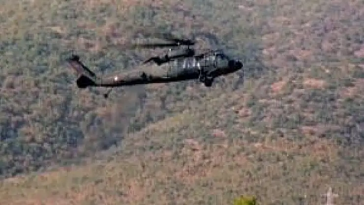 Askeri helikoptere saldırı!