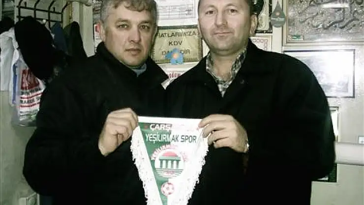 ÖZTÜRK' ten ARSLAN'a geçmiş olsun ziyaret