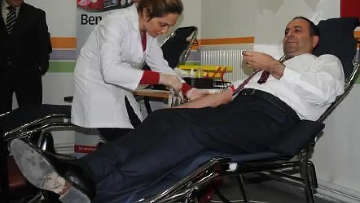 Çalık'tan Kızılay'a tam destek