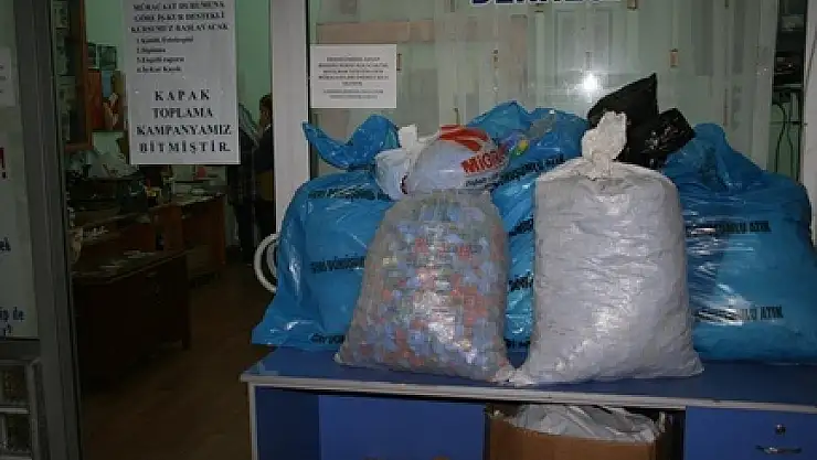 ÇABED Mavi Kapak Kampanyasını bitirdi