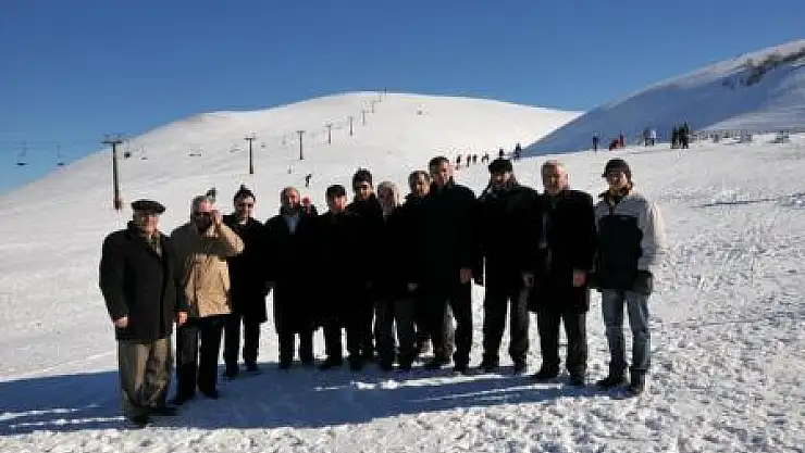 Meclis üyeleri Akdağ'ı inceledi