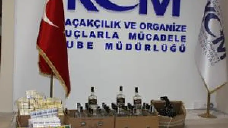 Otobüste elektronik malzeme ve sigara bulundu