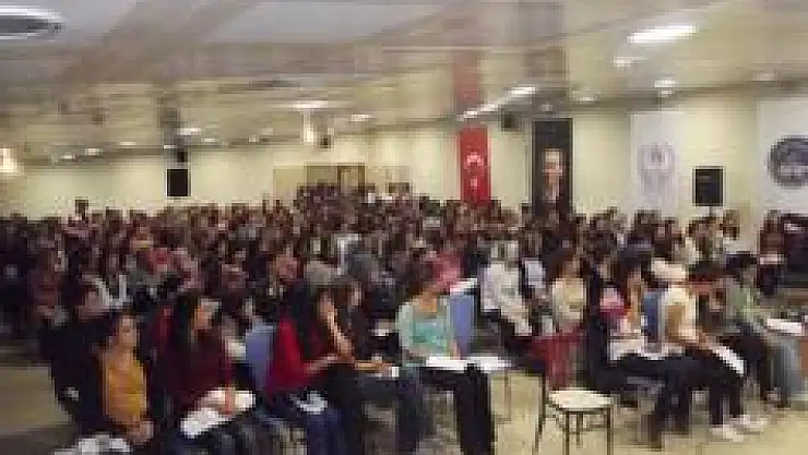 Öğrencilere 'liderlik eğitimi'