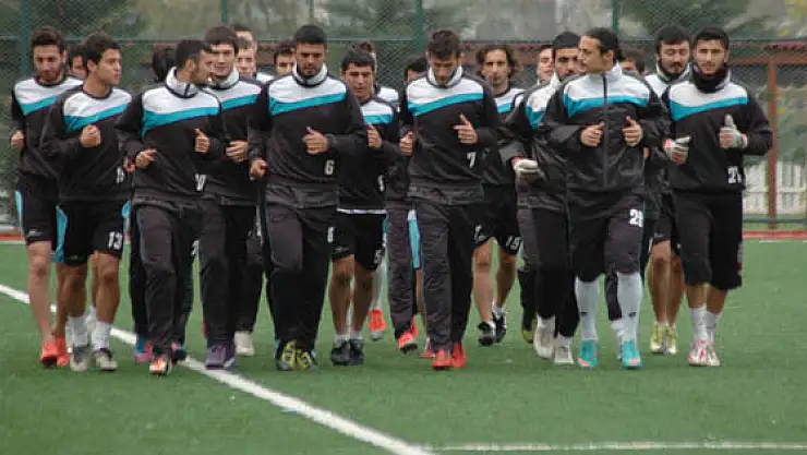 Lider Çarşambaspor Atakum maçına hazırlanıyor