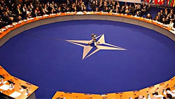 NATO'dan patriot sevkiyatına onay