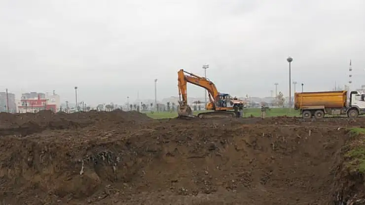 Gençlik Merkezi'nin temeli atıldı