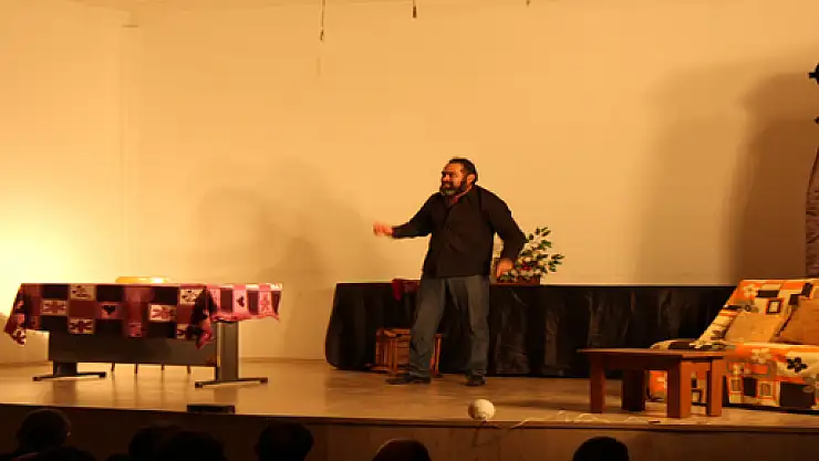 TÜRKAV 'Mum ışığını' Çarşamba'ya getirdi