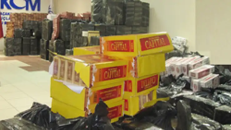 Samsun'da 76 Bin 620 Paket Kaçak Sigara Ele Geçti