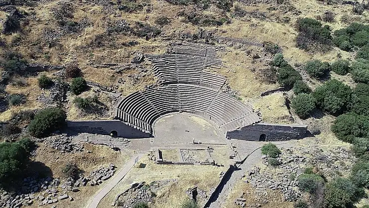 2 bin 200 yıllık tiyatro restore edilecek