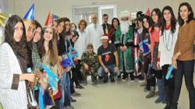 LÖSEMİLİ ÇOCUKLARA YILBAŞI EĞLENCESİ