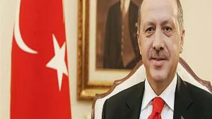 'Yeni anayasa için gayret içinde olacağız'