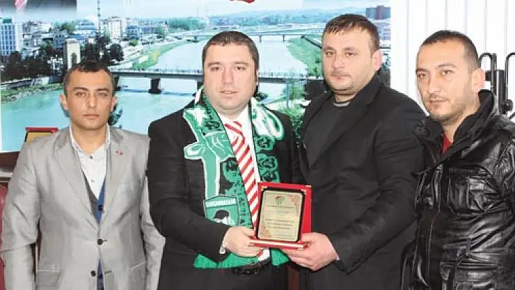 Taraftarlar Derneği Köse'yi ziyaret etti  