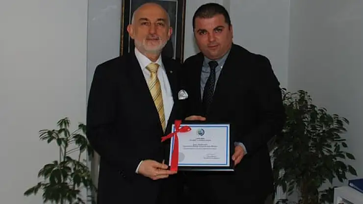 Başkan Kefeli'den Bank Asya Şubesine ziyaret