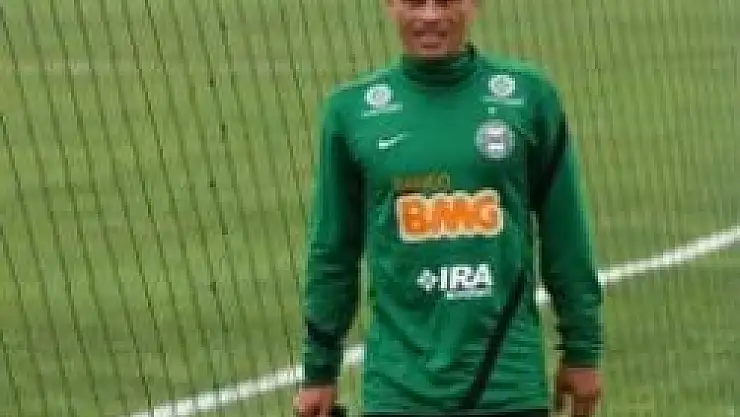 Alex de Souza dönüyor