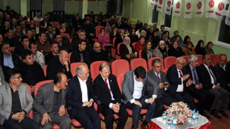 Öztürk: 'Cumhuriyeti kuran Partiye ne oluyor'