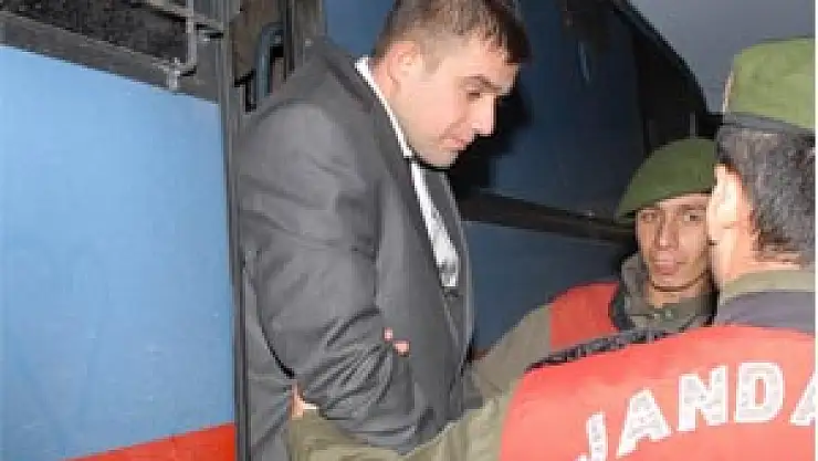 2 kişiyi öldürmeye 50 yıl hapis