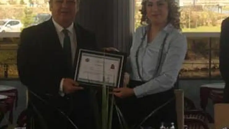 Yeliz Kaya Turan için veda yemeği