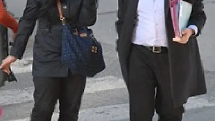 70 Suç Kaydı Bulunan 15 Yaşındaki Kızı Kurtarma Planı