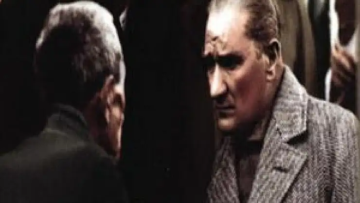 Atatürk'ün boyu 1.74