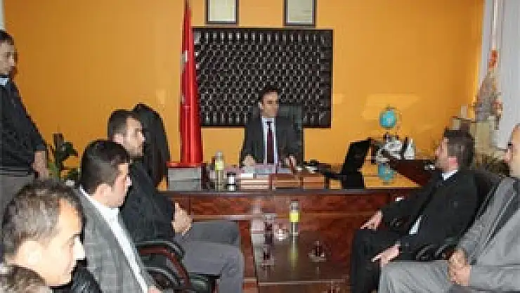 Gençler, 'Sessiz abilerinin sesi olmaya çalışıyorlar'