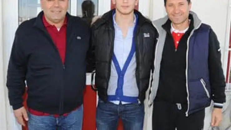 Ptt 1. Lig'in en genç oyuncusu