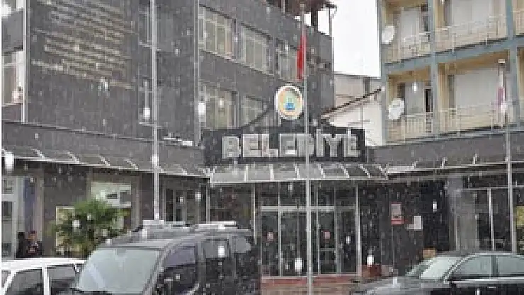 'İHALEYE FESAT' İDDİASINA 10 GÖZALTI